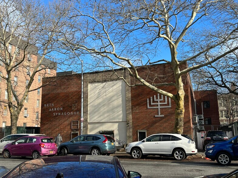 More Photos Of 2261-2269 Bragg St, Brooklyn Schools For Sale