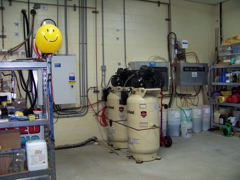 102 Enterprise Ave, Carrollton, GA 30117 Carwash For Sale