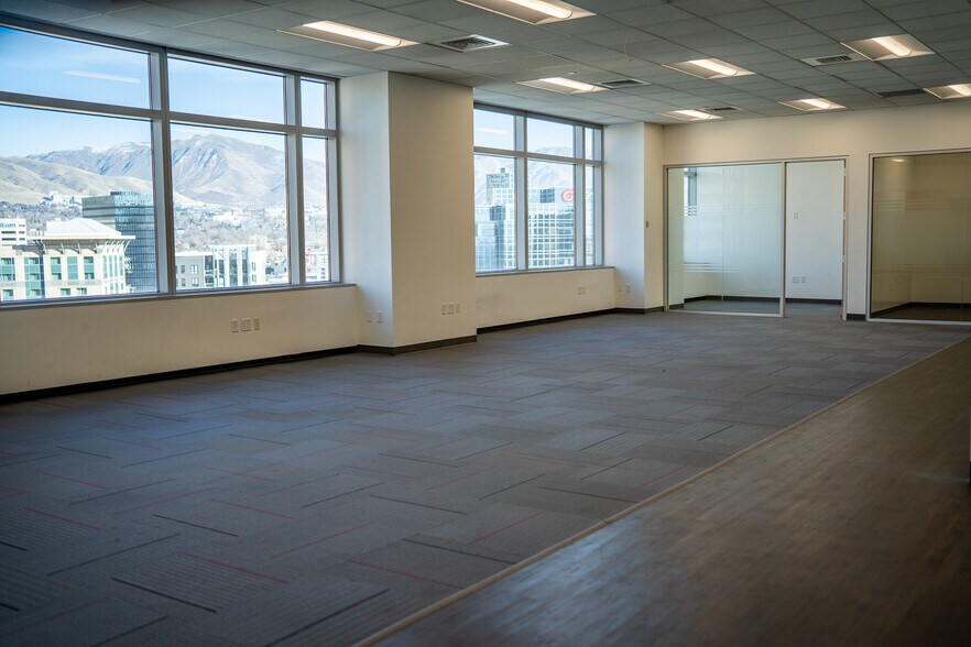 More Photos Of 299 S Main St, Salt Lake City Office For Lease