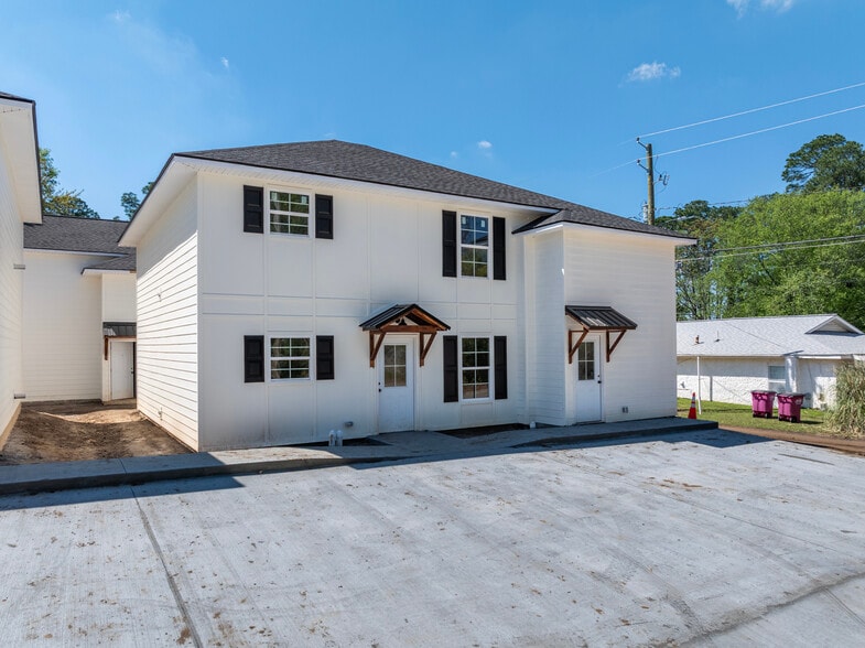 More Photos Of 414 6th E st, Tifton Apartments For Sale