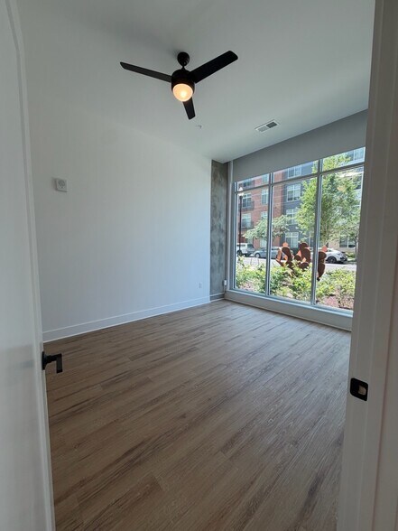 More Photos Of 912 2nd Ave N, Nashville Coworking Space