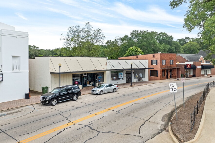 More Photos Of , Hogansville Unknown For Sale