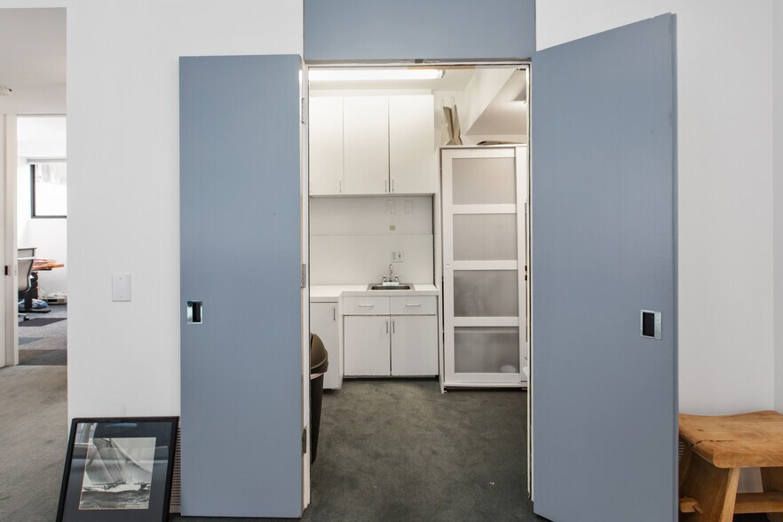 More Photos Of 320-330 Fell St, San Francisco Loft Creative Space For Lease