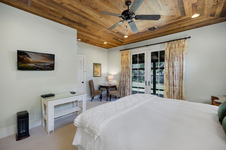 More Photos Of 18059A Ranch to Market Road 1826, Driftwood Winery Vineyard For Sale