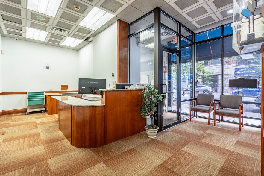 More Photos Of 2220 W Belmont Ave, Chicago Apartments For Sale