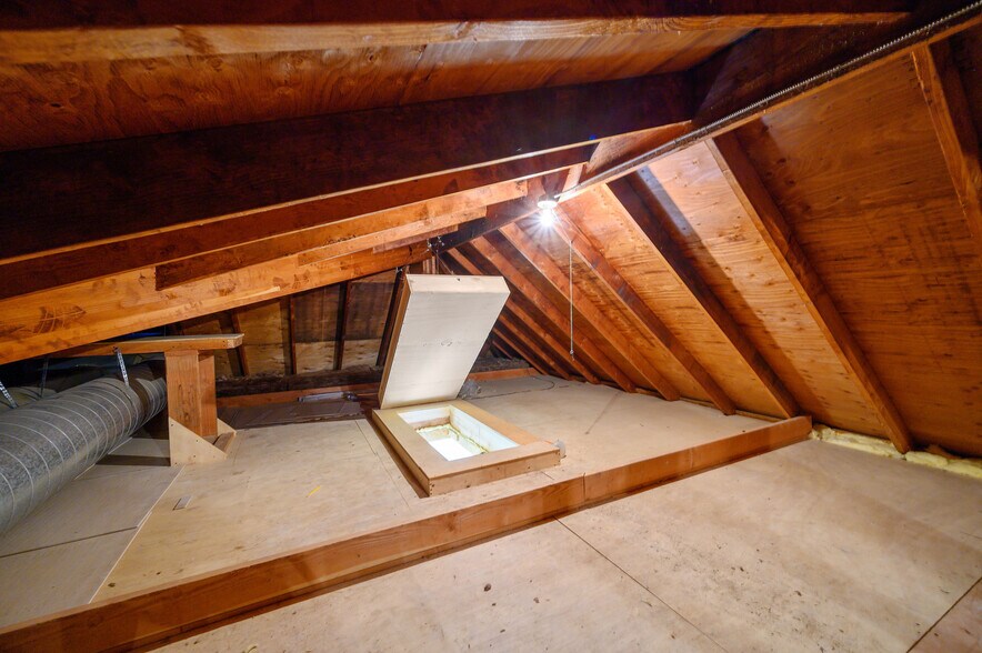 More Photos Of 212 NE D St, Willamina Food Processing For Sale