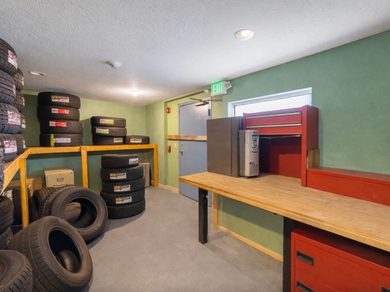 More Photos Of 65 E Sauk Trl, Chicago Heights Auto Repair For Sale