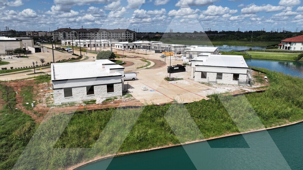 More Photos Of 5501 Cabrera Dr, Sugar Land Office For Lease