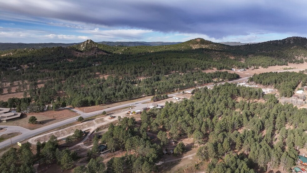 More Photos Of 1116 N 5th St, Custer Trailer Camper Park For Sale