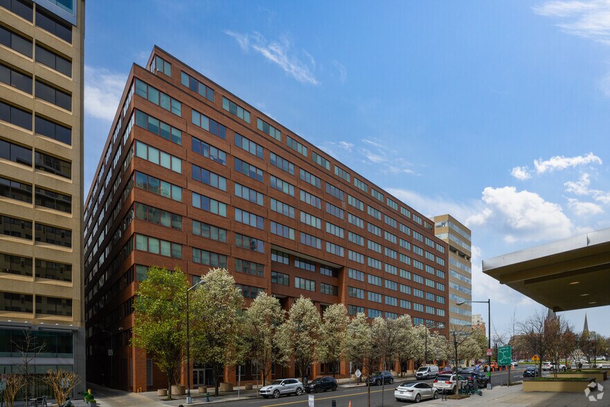 More Photos Of 1120 Vermont Ave NW, Washington Office For Sale