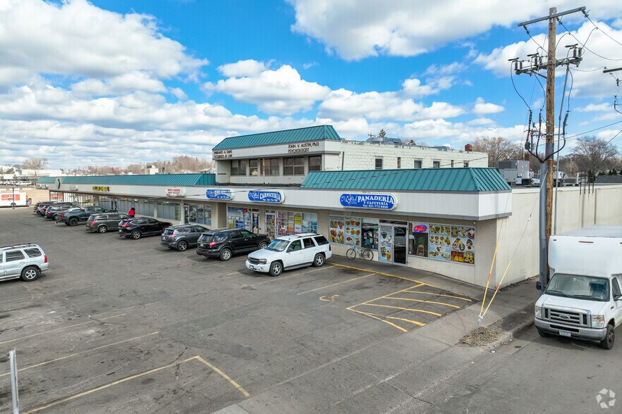 More Photos Of 1546 White Bear Ave N, Saint Paul General Retail For Sale