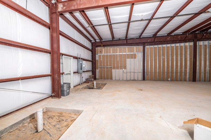 More Photos Of 4020 7th St, Bay City General Retail For Sale