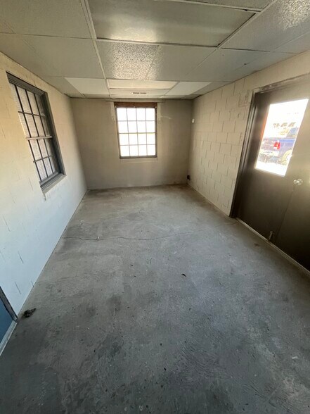 More Photos Of , Georgetown Unknown For Sale