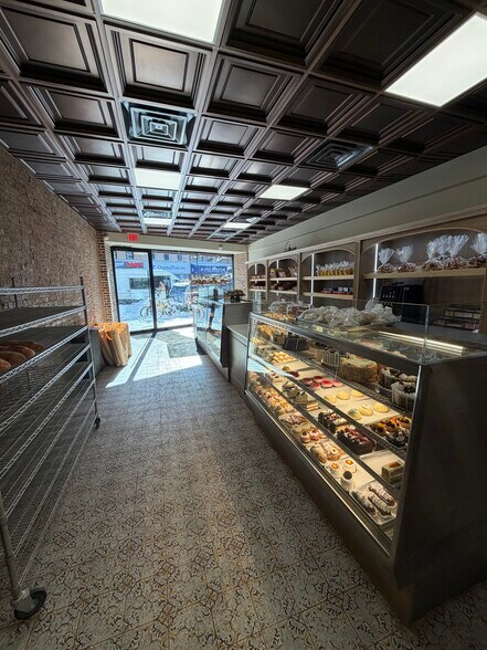 More Photos Of 7612 5th Ave, Brooklyn Apartments For Sale