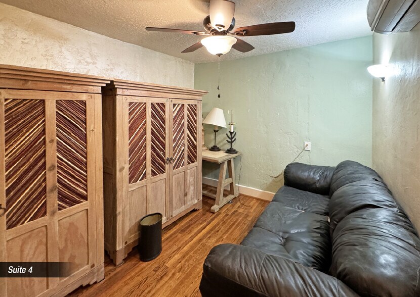 More Photos Of 5065 Corrales Rd, Corrales Medical For Lease