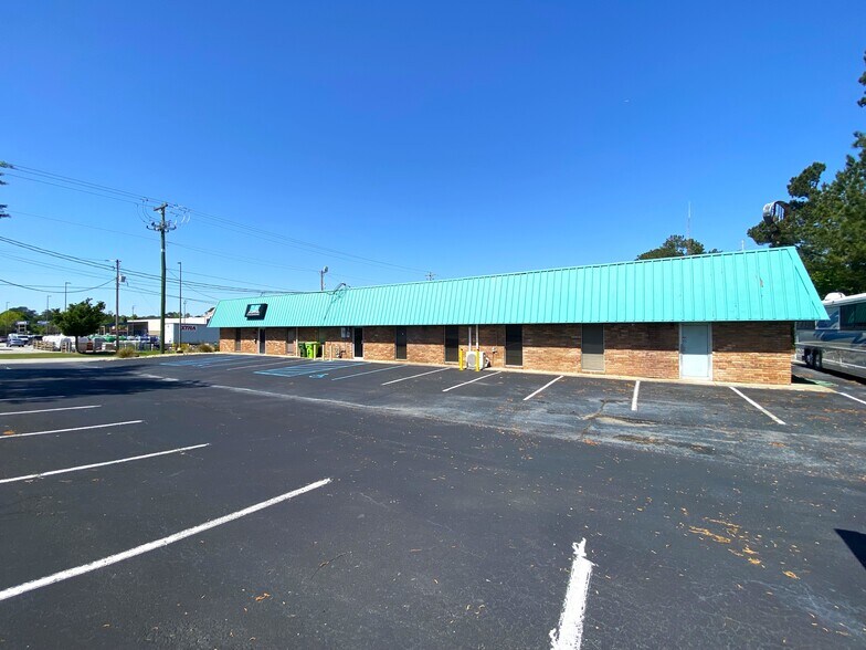 More Photos Of 7116 Firelane Rd, Columbia Office For Sale
