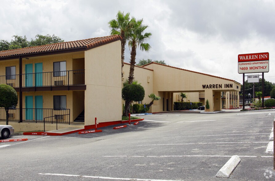 More Photos Of 5050 Fredericksburg Rd, San Antonio Apartments For Sale