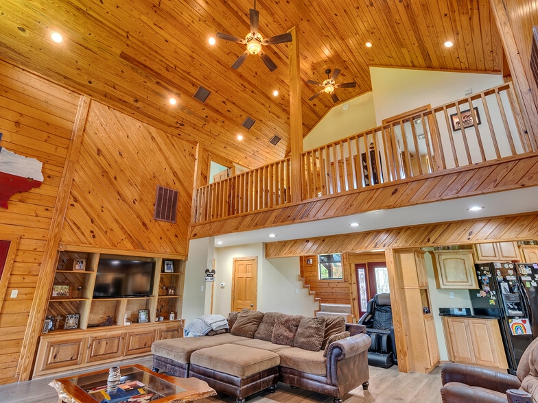 More Photos Of 325 Forest Service 217 Rd, Shepherd Specialty For Sale