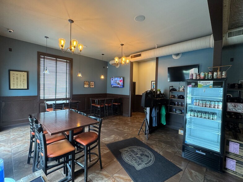 More Photos Of 7434 Village Center Dr, O'Fallon Restaurant For Sale