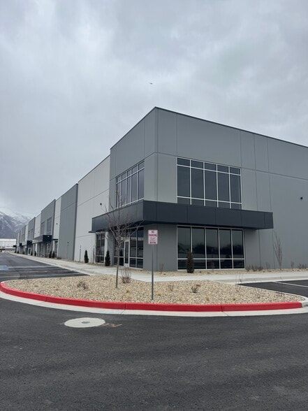 Primary Photo Of 235 Sugar St, Layton Industrial For Lease
