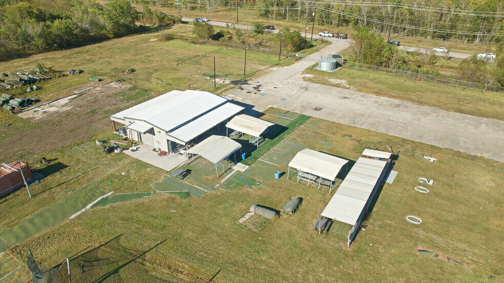 More Photos Of 14100 Beamer Rd, Friendswood Land For Sale