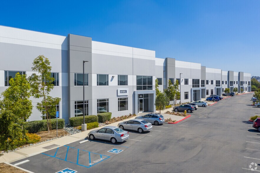 More Photos Of 2870 Whiptail Loop, Carlsbad Warehouse For Lease