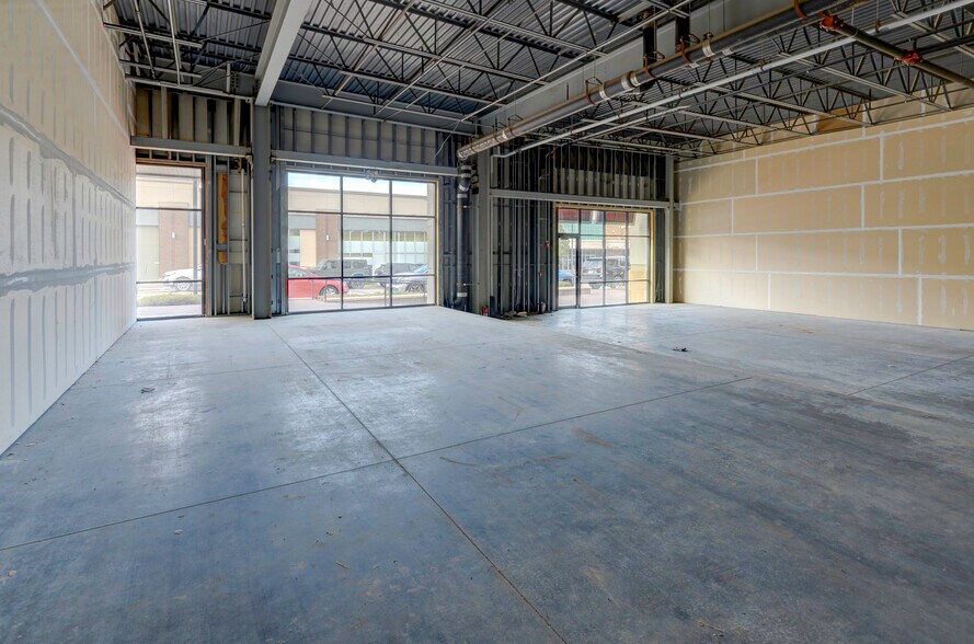 More Photos Of 135th St And Metcalf Ave, Overland Park Unknown For Lease