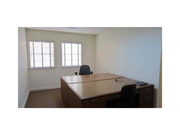More Photos Of 629 Cherokee St, New Orleans Office For Lease