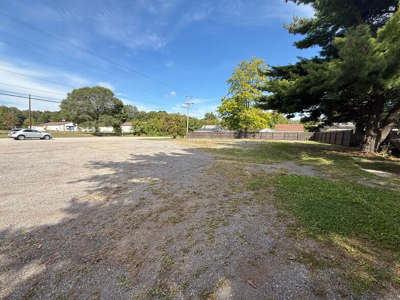 More Photos Of 7245 Lakeshore Rd, Lexington Restaurant For Sale