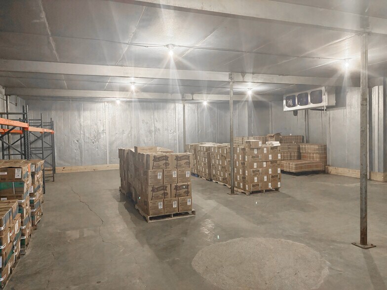 More Photos Of 102 W Canino Rd, Houston Refrigeration Cold Storage For Sale