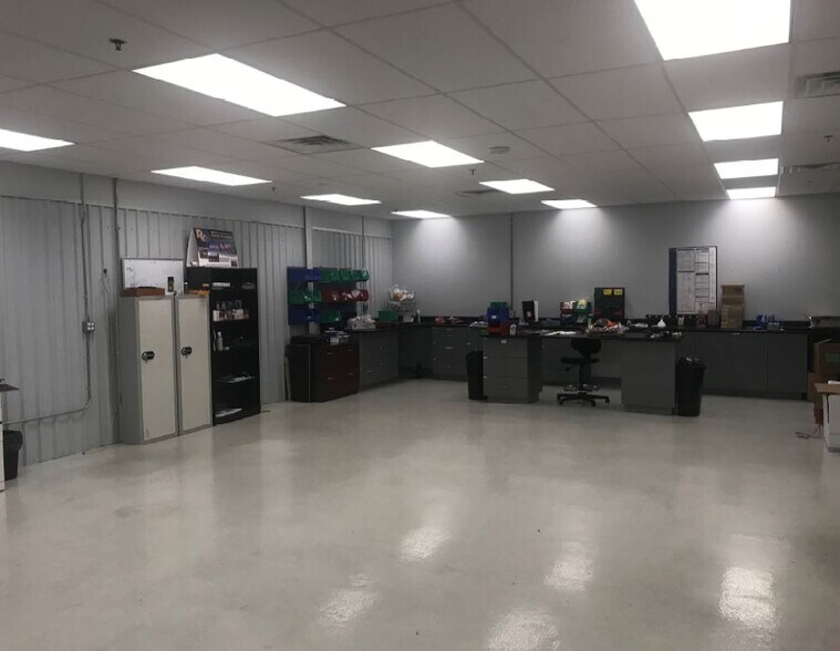 More Photos Of 7300 Regency Rd, Marshall Warehouse For Sale