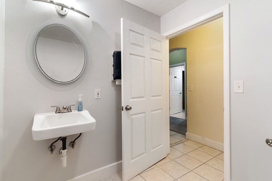 More Photos Of 226 E Main St, Union Storefront Retail Residential For Sale