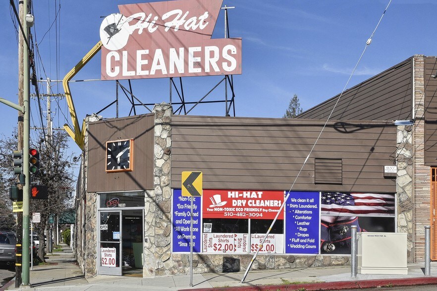 More Photos Of 2974-2996 Macarthur Blvd, Oakland Storefront For Lease