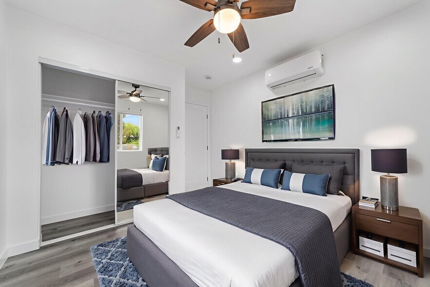 More Photos Of 2956 Ulric St, San Diego Apartments For Sale