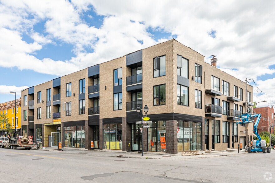 More Photos Of 1306 Rue Ontario E, Montréal Apartments For Lease