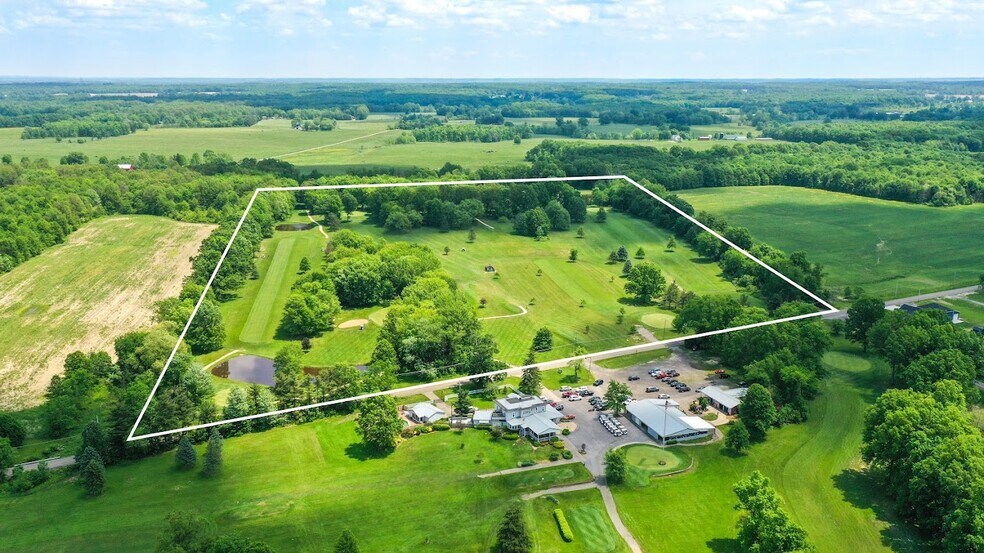 More Photos Of 2404 SE River Rd, Lake Milton Golf Course Driving Range For Sale