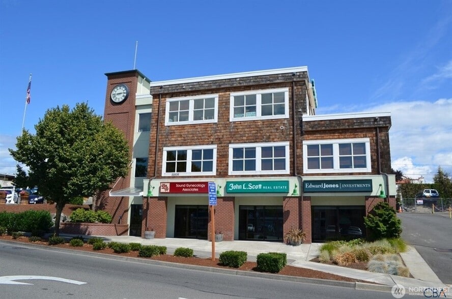 More Photos Of 22506 Marine View Dr S, Des Moines Office For Lease