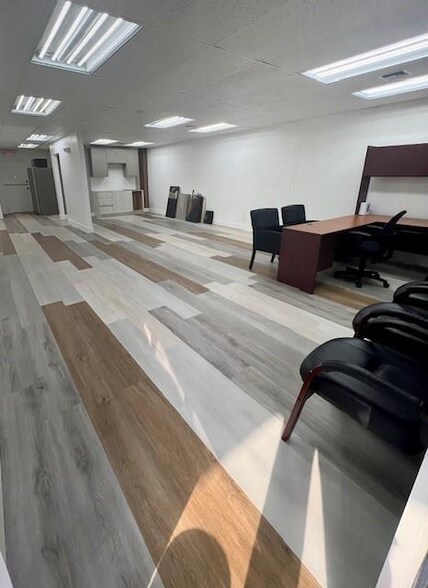 More Photos Of 287-289 E Oakland Park Blvd, Oakland Park Office For Lease