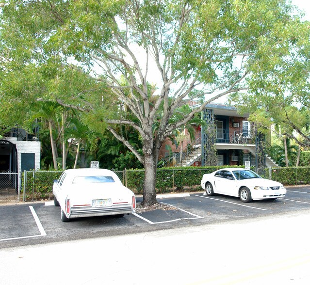 Primary Photo Of 608 SE 6th St, Fort Lauderdale Office For Sale