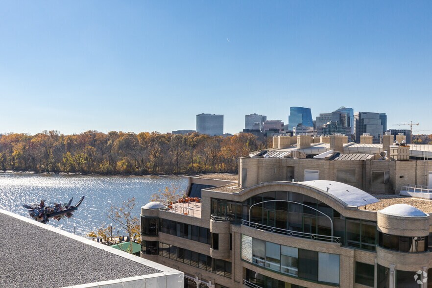 More Photos Of 2900 K St NW, Washington Office For Sale