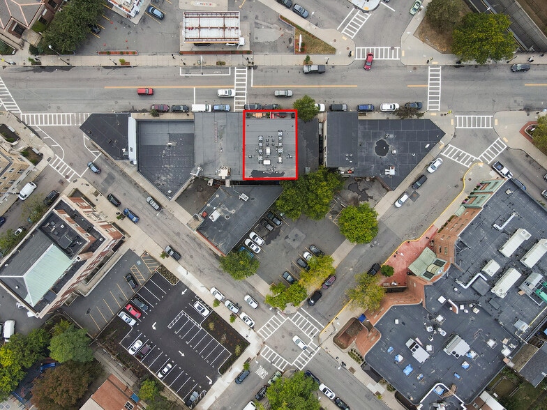 More Photos Of 65 Meridian St, Boston Storefront For Sale