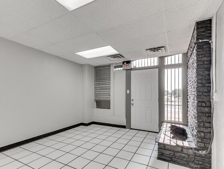 More Photos Of 901 N Virginia Ave, Oklahoma City Manufacturing For Sale