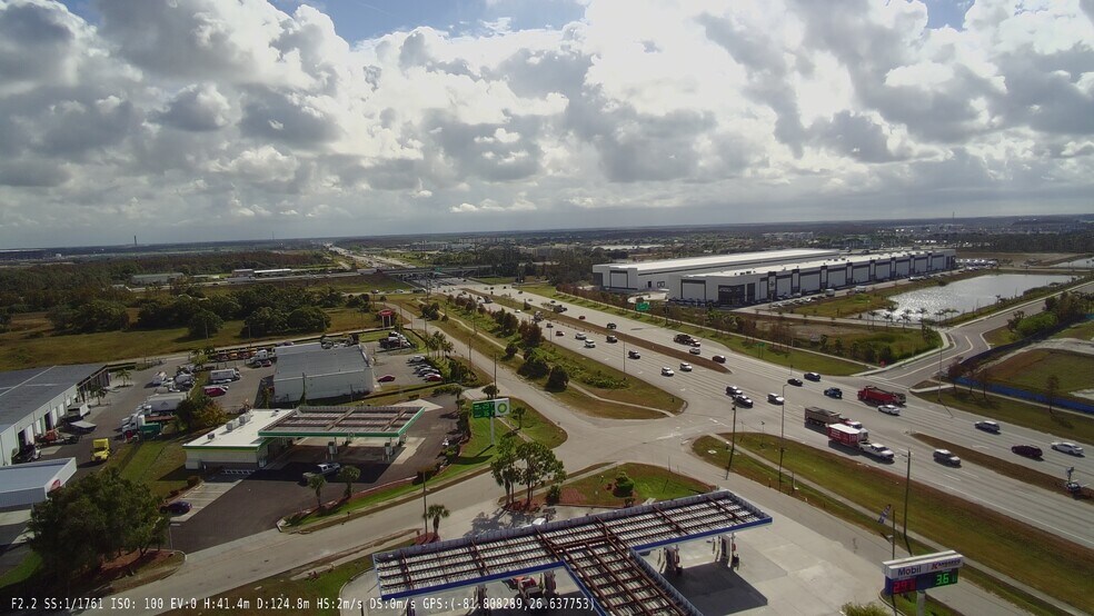 More Photos Of Park 82 Dr, Fort Myers Land For Sale