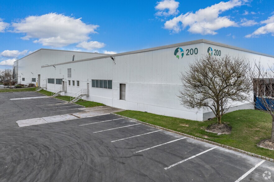 More Photos Of 200 Docks Corner Rd, South Brunswick Warehouse For Lease