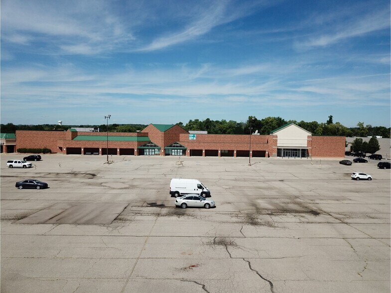 Primary Photo Of 1235 Columbus Ave, Lebanon General Retail For Lease