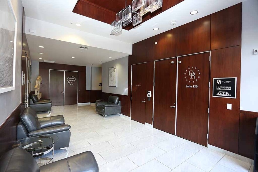 More Photos Of 2875 St Rose Pky, Henderson Medical For Lease