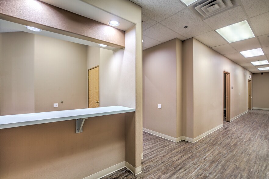 More Photos Of 4425 S Pecos Rd, Las Vegas Medical For Sale