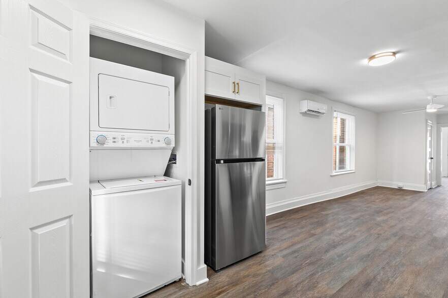 More Photos Of 3203 Ellwood Ave, Richmond Apartments For Sale