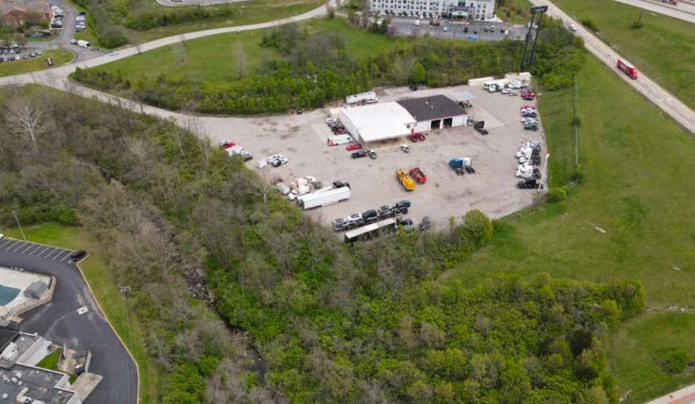 More Photos Of 635 Viox Dr, Erlanger Service For Lease