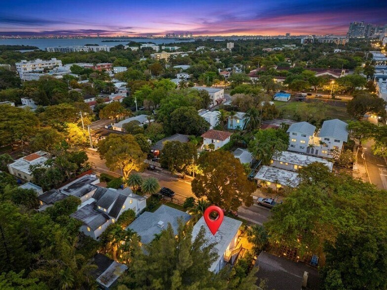 Primary Photo Of 435 NE 69th St, Miami Multifamily For Sale